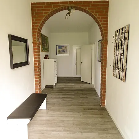 Ostarle Apartment *